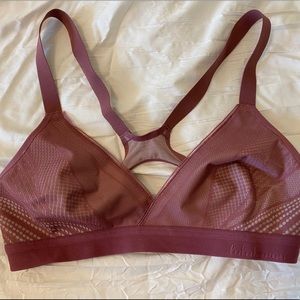 Lululemon bra 34B (mauve/ plum colored)
